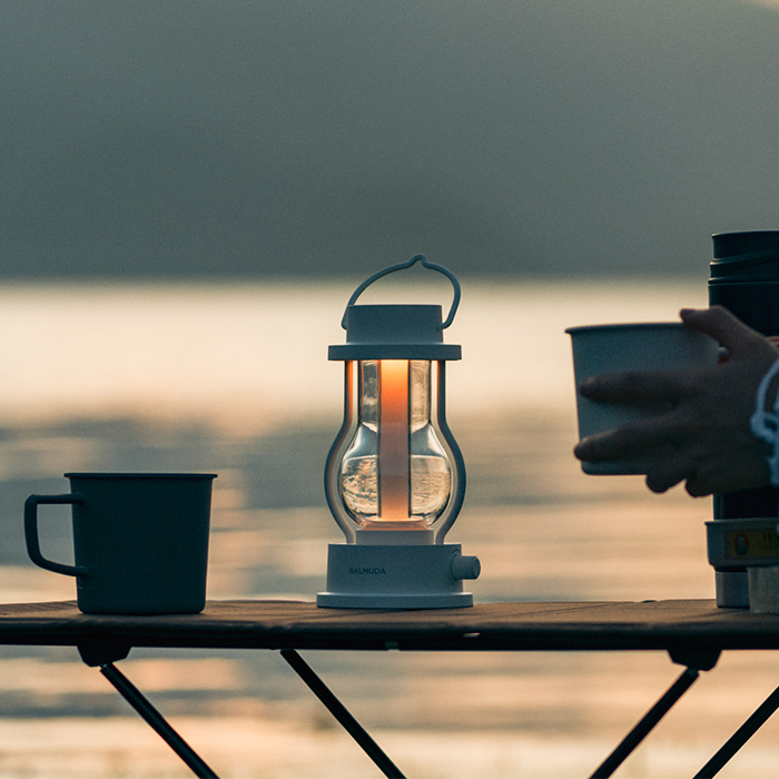 BALMUDA The Lantern - White | Home Decor Lighting | MUJI USA BALMUDA The Lantern - White | Home Decor Lighting | MUJI USA