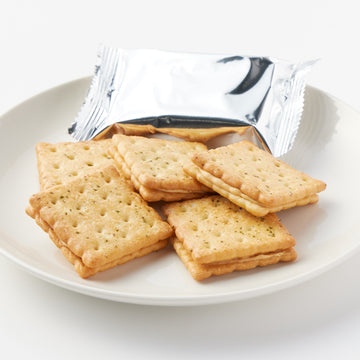 Peanut Cream Sandwich Crackers MUJI