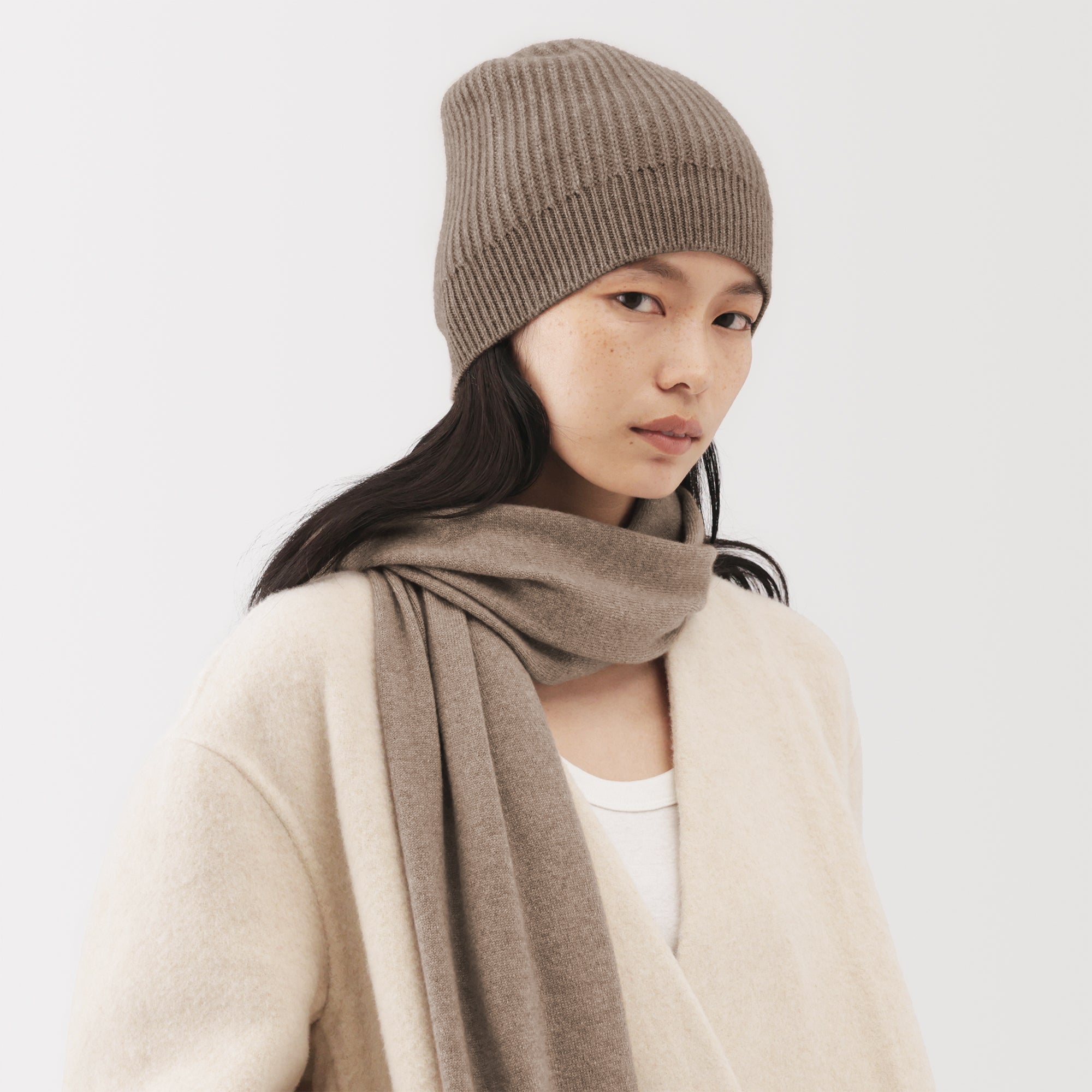 Labo Cashmere Knit Cap | Winter Accessories | MUJI USA