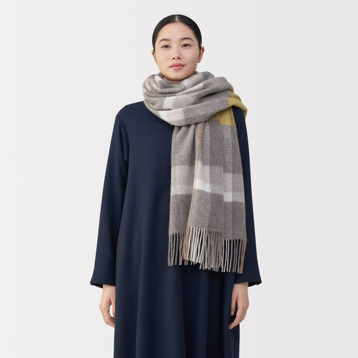 Fluffy Wool Blanket Stole MUJI