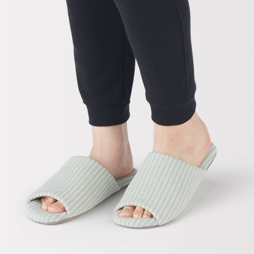 #wk 14 -import- Cotton Seersucker Soft Slippers Green MUJI