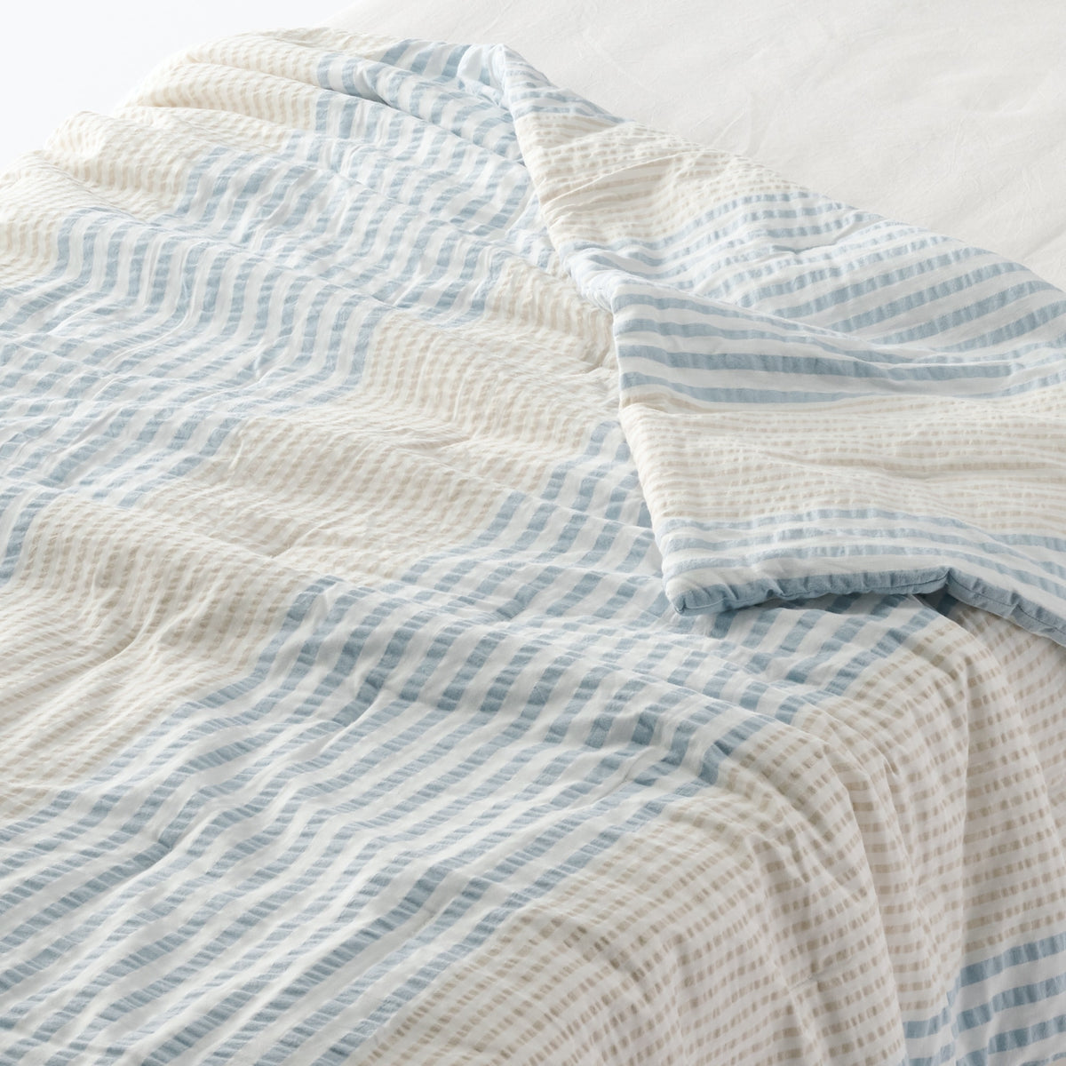 Cotton Seersucker Thin Duvet - Queen | Summer Bedding | MUJI USA