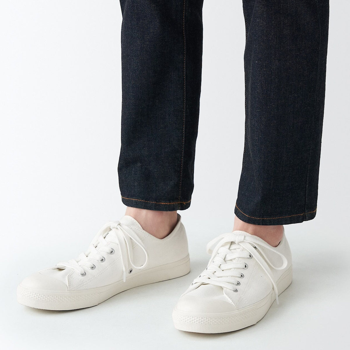 muji water repellent sneakers