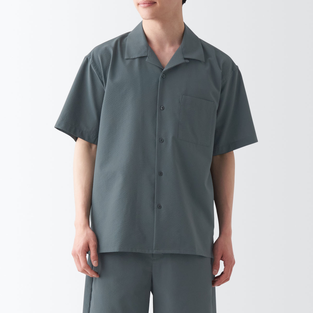 Men's Seersucker Open Collar Short Sleeve Shirt | MUJI USA