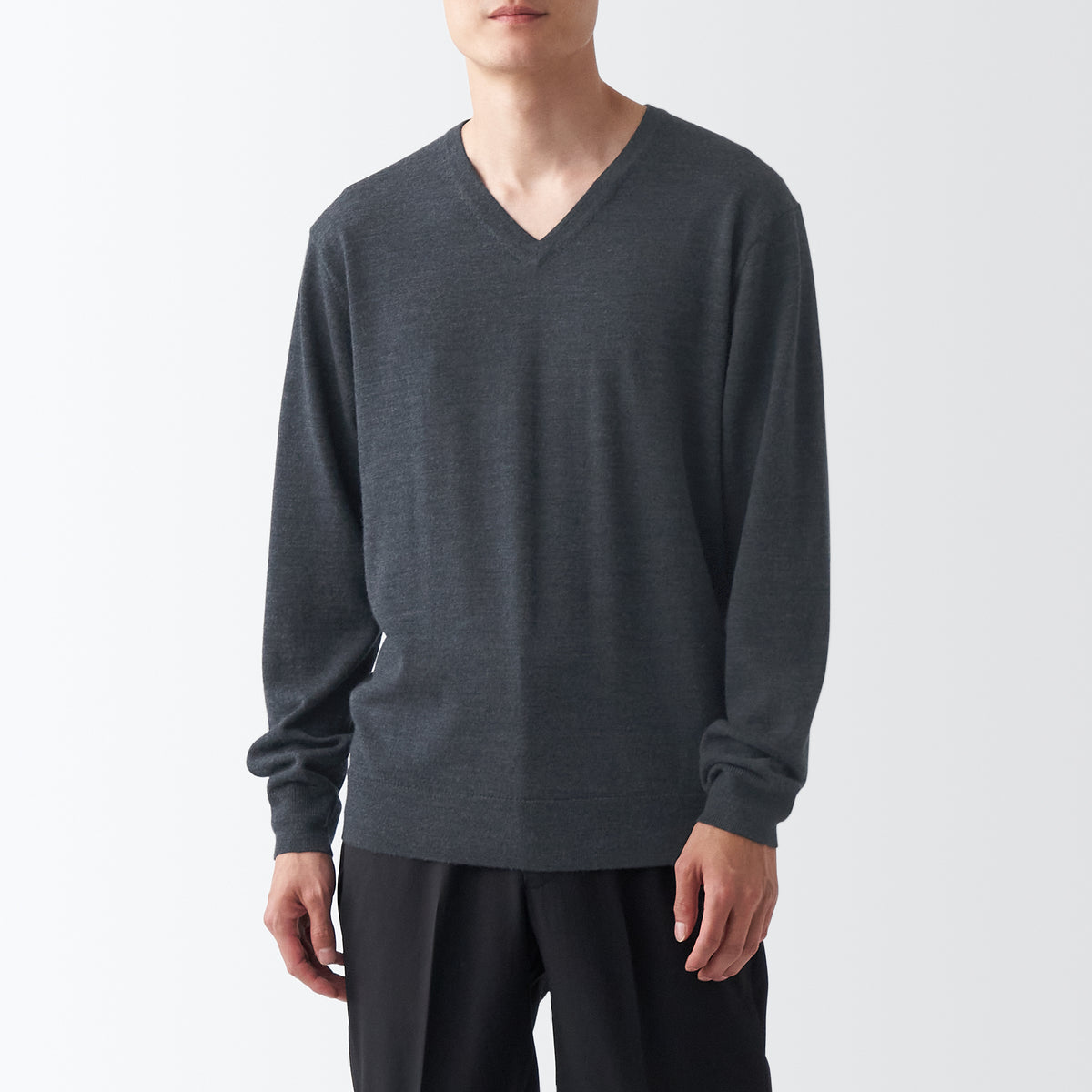 Men's High Gauge Wool V-Neck Sweater