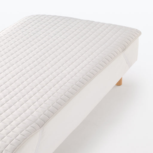 Cool Touch Quilted Pad Light Gray MUJI
