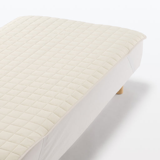 Cool Touch Quilted Pad Beige MUJI