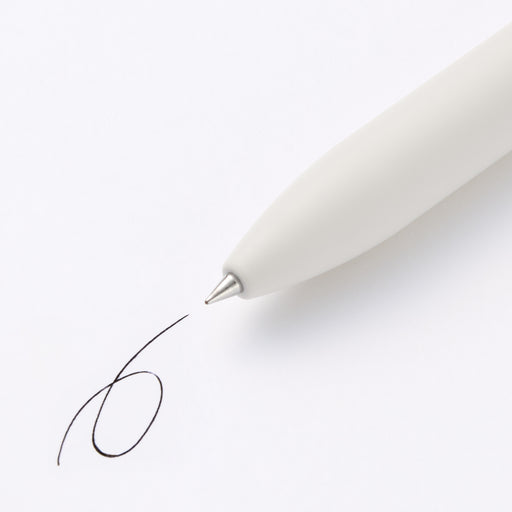 #wk 52 - Smooth Oil Ink Ballpoint Pen 0.38 mm - Black NBE01A3A MUJI