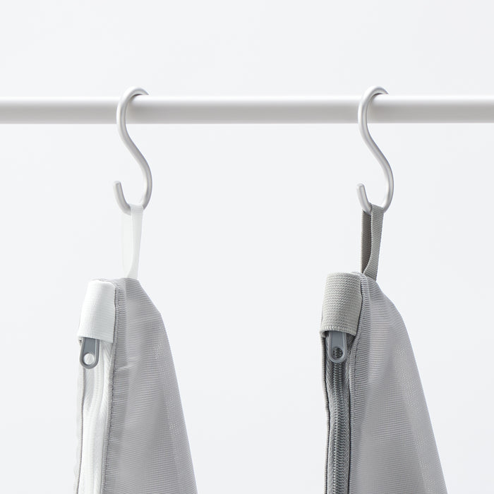Laundry Net Polyester Reversible Flat Laundry Net - Large | Laundry Bag | MUJI USA