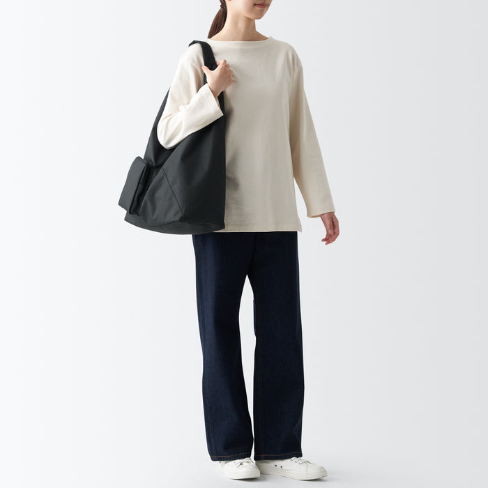 Water Repellent One Shoulder Bag | Shoulder Bags | MUJI USA