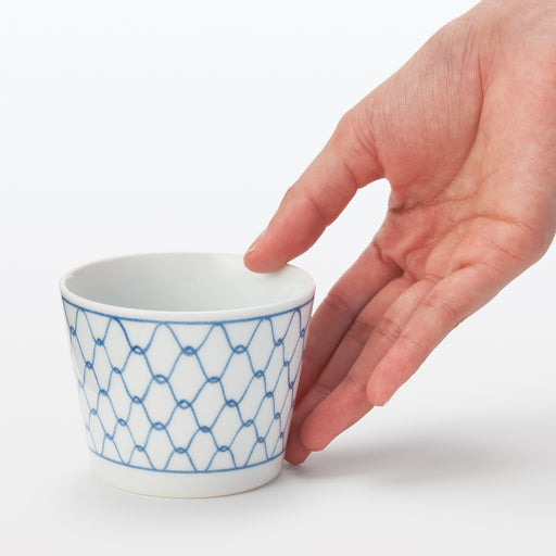 #wk 52 - Hasami Ware Soup Cup - Mesh Pattern MDR64A4A MUJI