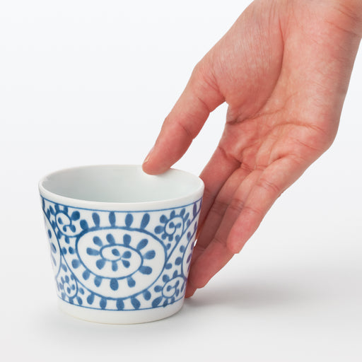 #wk 52 - Hasami Ware Soup Cup - Arabesque Pattern MDR65A4A MUJI