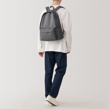 Less Tiring Water Repellent Backpack MUJI