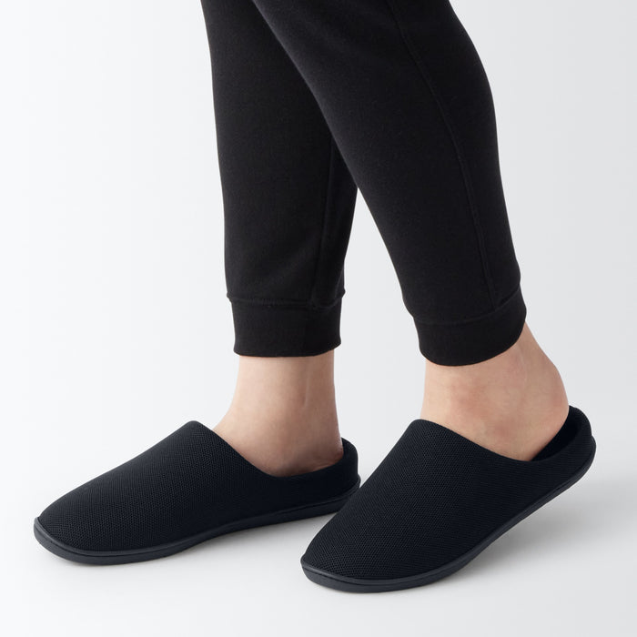 Mujo Ys Comfortable Slippers | Unisex Home Slippers | MUJI USA