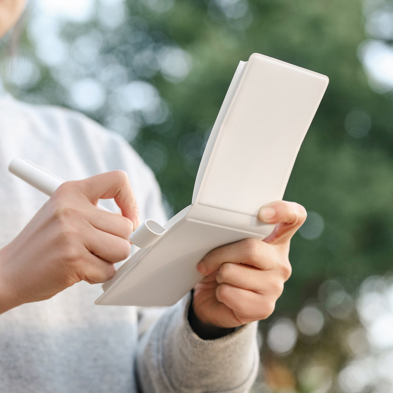 Compact Notebook A7 - White MUJI