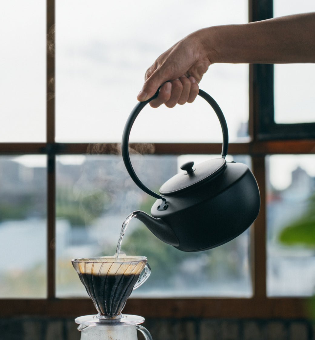 BALMUDA MoonKettle - Black | Kitchen Appliances | MUJI USA