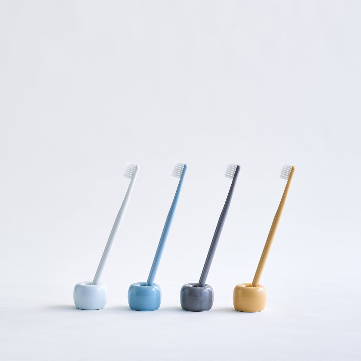Porcelain Toothbrush Stand - Yellow | Bathroom Accessories | MUJI USA