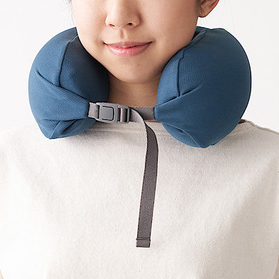 Fitting Neck Cushion Curved Type Navy MUJI