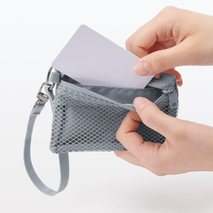 Polyester Card Holder | Travel Accessories | MUJI USA