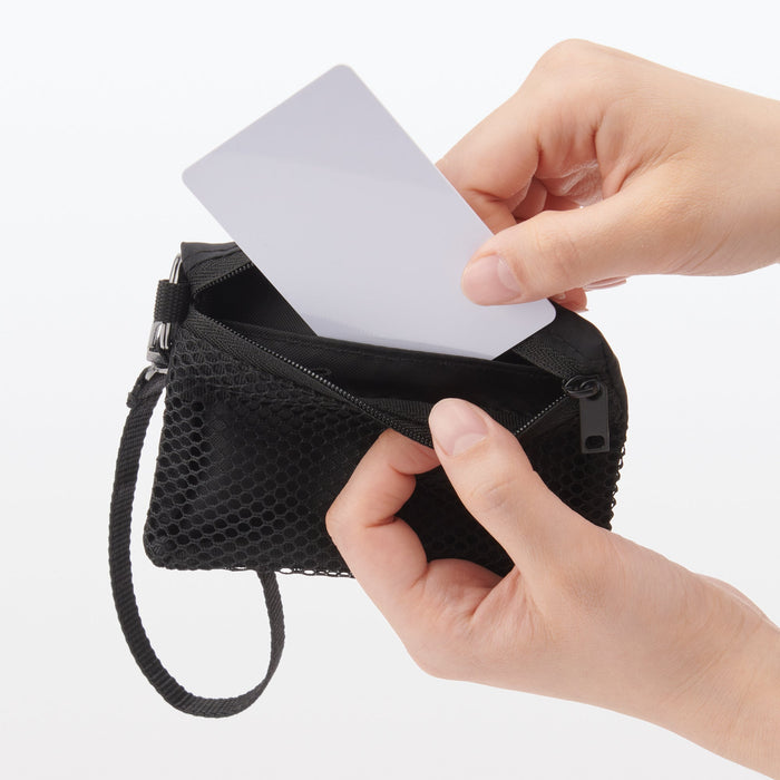 Polyester Card Holder | Travel Accessories | MUJI USA