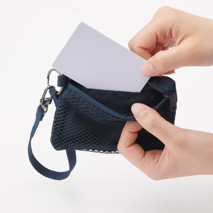 Polyester Card Holder | Travel Accessories | MUJI USA